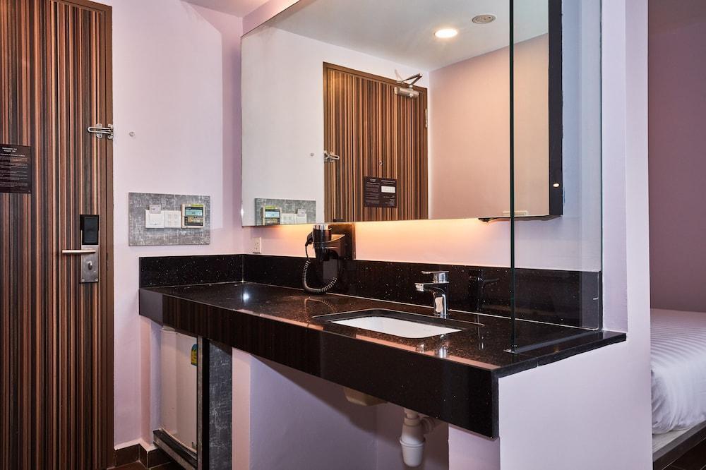 Ibis Budget Singapore Pearl Екстер'єр фото