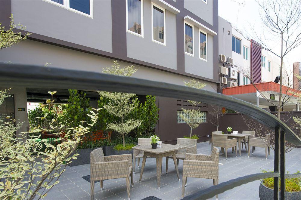 Ibis Budget Singapore Pearl Екстер'єр фото