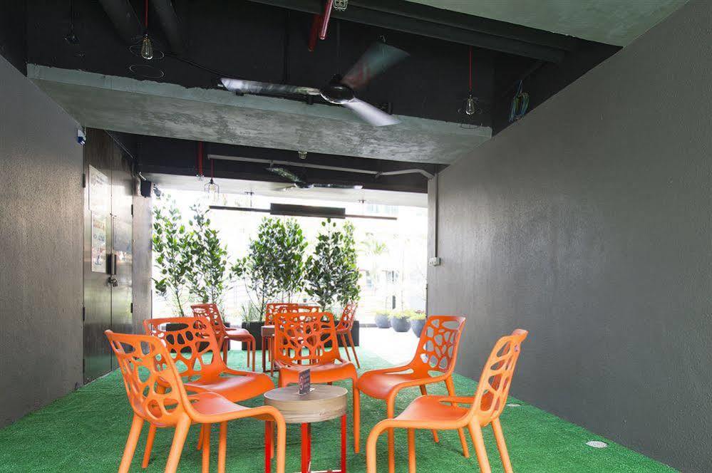 Ibis Budget Singapore Pearl Екстер'єр фото