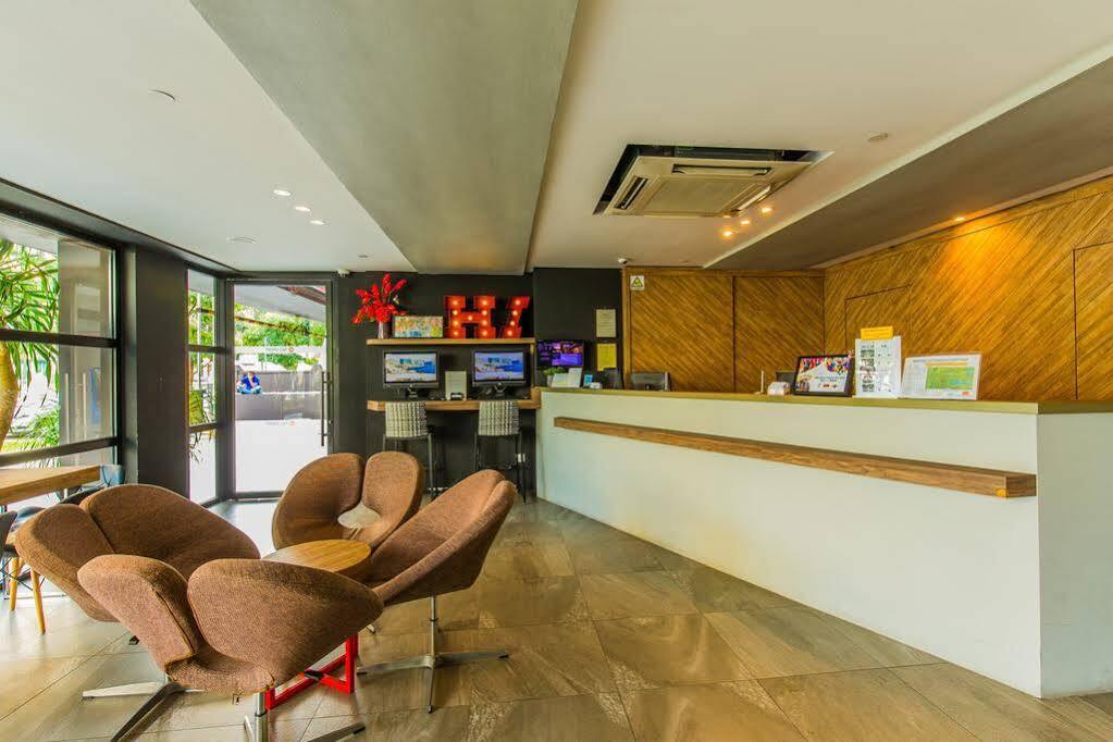Ibis Budget Singapore Pearl Екстер'єр фото